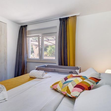Providenca Accommodation Mali Lošinj Exterior foto